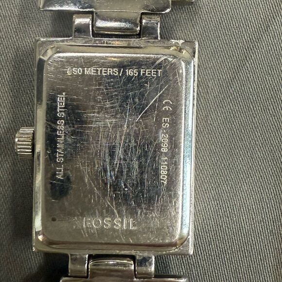 Fossil ladies retro rectangular silver tone bracelet watch NEW BATTERY - Picture 7 of 8